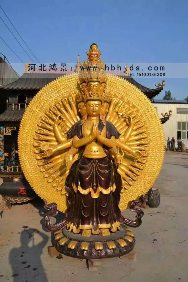 當(dāng)代銅雕的使用大概可分三個(gè)應(yīng)用領(lǐng)域